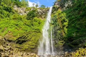 Rekomendasi Destinasi Wisata Air Terjun di Malang