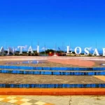 Pantai Losari, Menikmati Pemandangan Indah Sembari Kulineran di Makassar